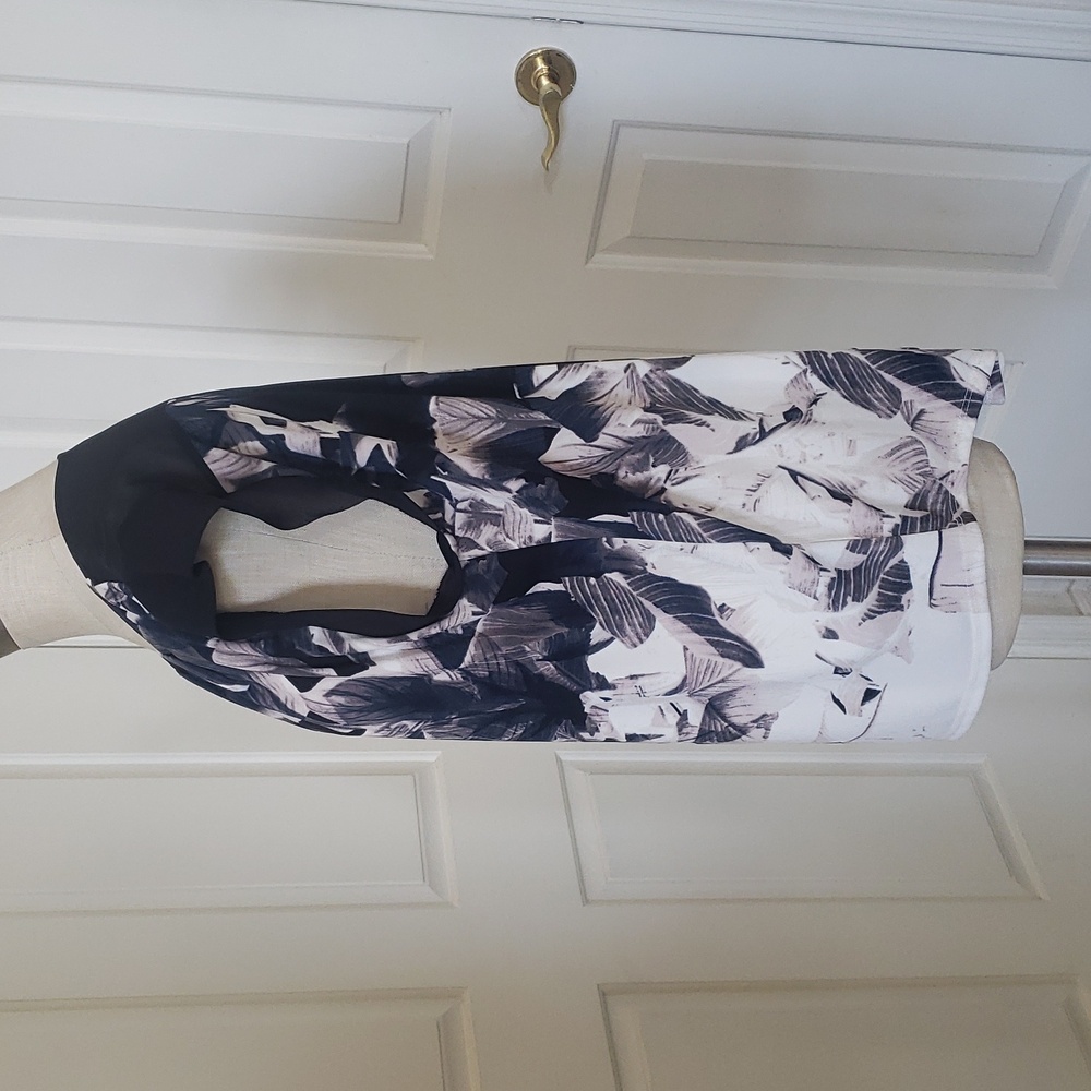ROBERT RODRIGUEZ Abstract Watercolor Silky Blouse | Sheer Cap Sleeves | MEDIUM - Picture 4 of 15